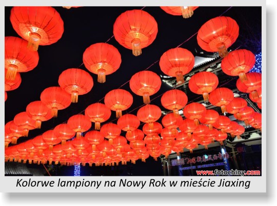 Chińskie lampiony w miejscowości Jiaxing