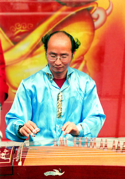 Koto muzyk