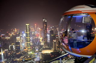 Canton Tower - Bubble Tram